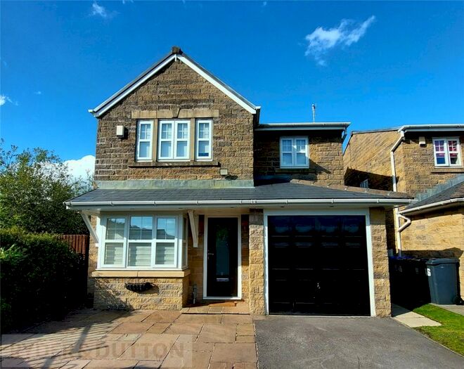 4 Bedroom Detached House To Rent In Waters Reach, Mossley, OL5