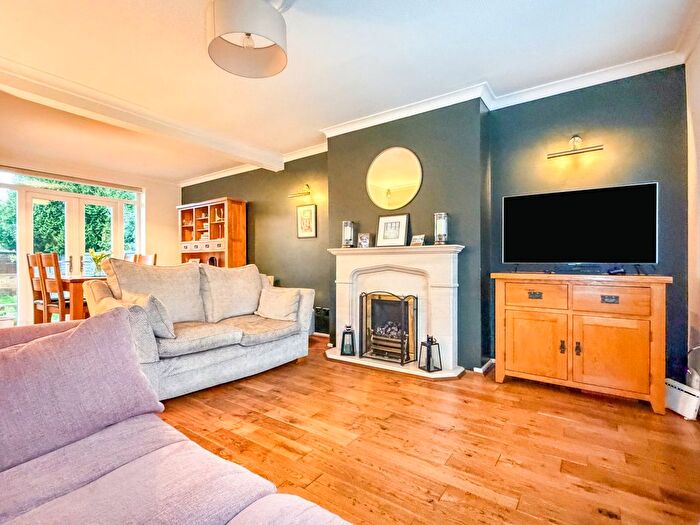 3 Bedroom Semi-Detached House For Sale In Wasdale Green, Cottingham, East Riding Of Yorkshire, HU16