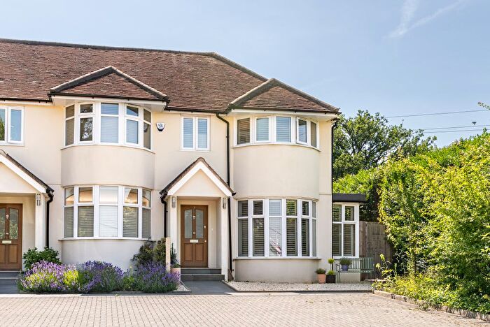 3 Bedroom End Of Terrace House For Sale In Boxhill Road, Box Hill, Tadworth, KT20