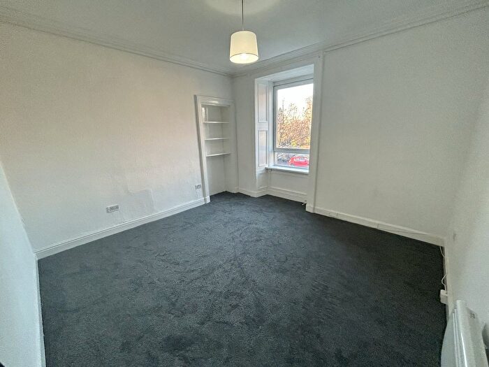 2 Bedroom Flat To Rent In Ellen Street, Dundee, DD1