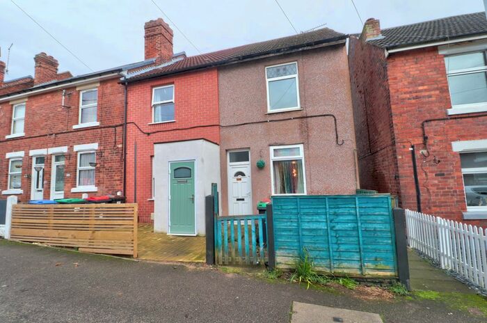 3 Bedroom End Of Terrace House For Sale In Mayfield Street, Kirkby-In-Ashfield, Nottingham NG17