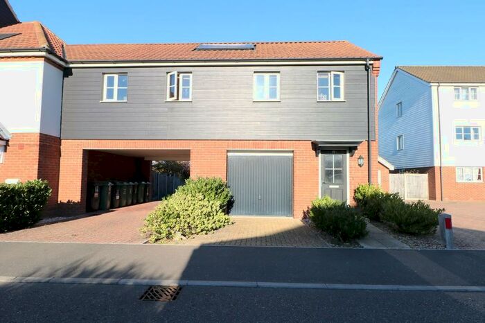 2 Bedroom Maisonette To Rent In Spencer Crescent, Diss, IP22