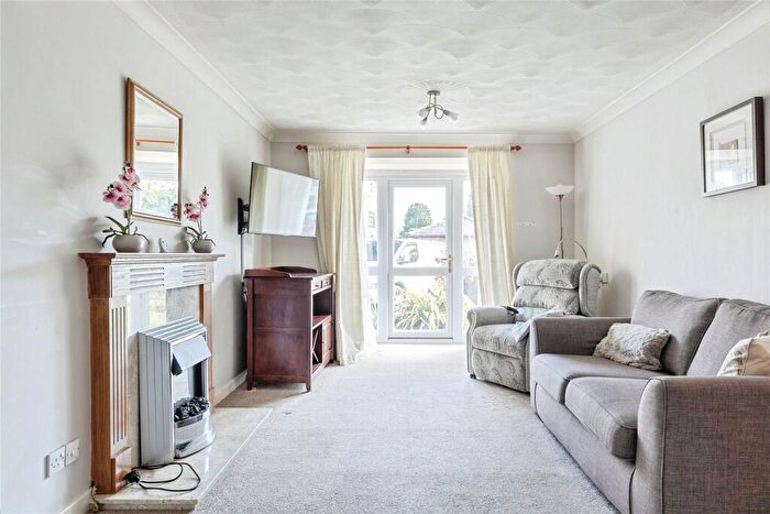 2 Bedroom Apartment For Sale In Ashleigh Court, Warboys, PE28