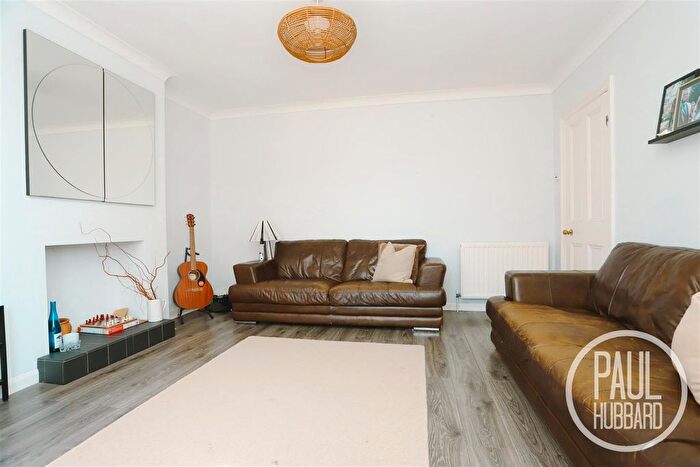 4 Bedroom End Terrace House For Sale In Osborne Street, Lowestoft, NR32