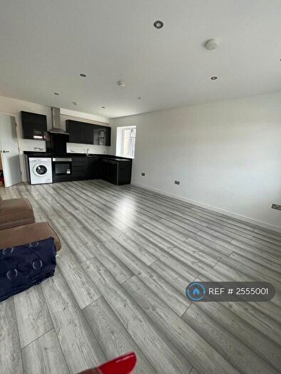 Studio To Rent In Blackfen Road, Sidcup, DA15