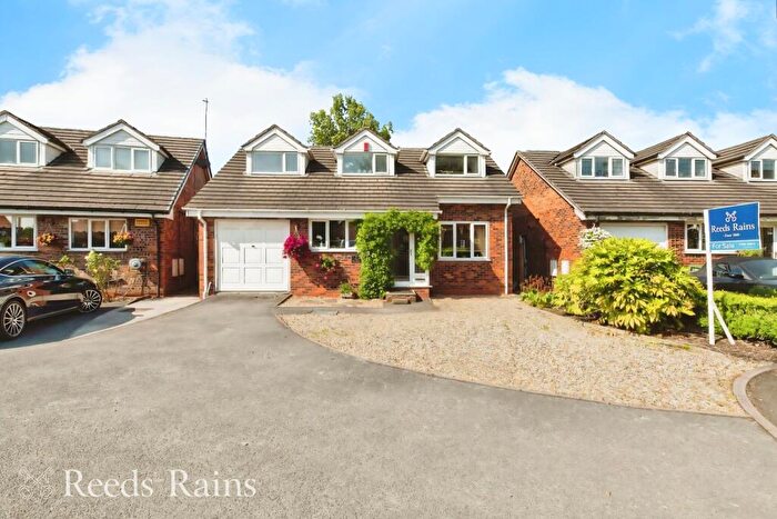 4 Bedroom Detached House To Rent In Roaches Way, Macclesfield, Cheshire, SK11