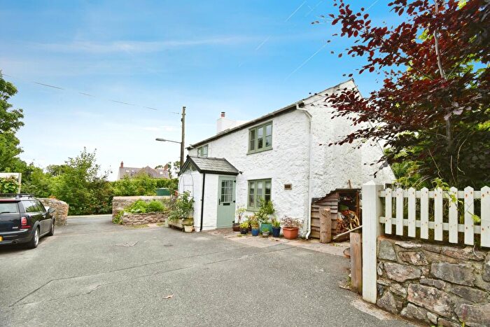 2 Bedroom Detached House For Sale In Lamphey, Pembroke, Pembrokeshire, SA71