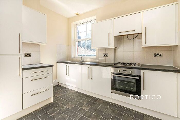 2 Bedroom Flat To Rent In Archway Road, London, N6