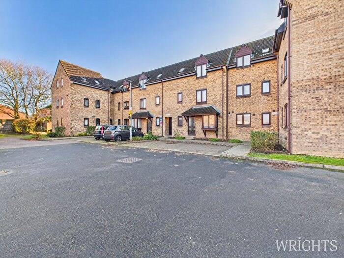 Studio To Rent In Jasmine Gardens, Hatfield, AL10