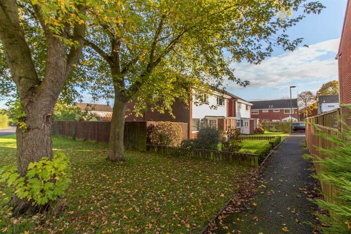 2 Bedroom Semi-Detached House To Rent In Huntingdon Close, Kingston Park, NE3