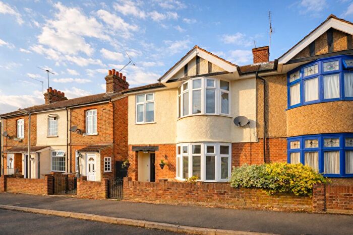 3 Bedroom Semi-Detached House To Rent In Seaton Road, London Colney, St Albans, Herts, AL2