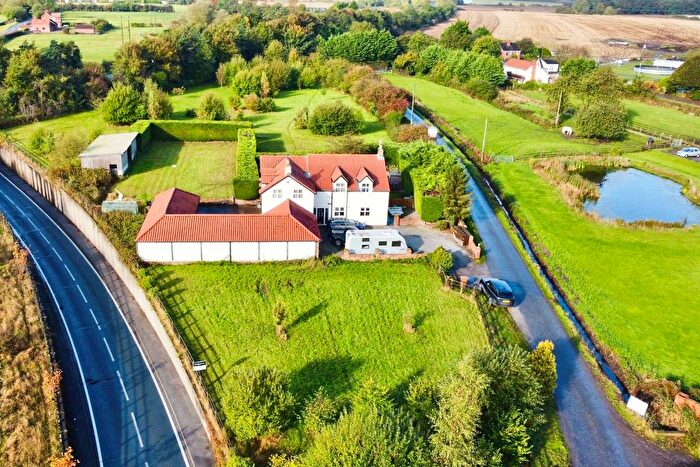 4 Bedroom Detached House For Sale In Dunswell Lane, Cottingham, East Riding Of Yorkshire, HU16