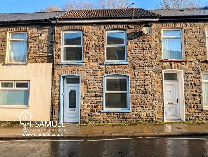 4 Bedroom Terraced House For Sale In Llewellyn Street, Pontygwaith, Ferndale, Rhondda Cynon Taf, CF43