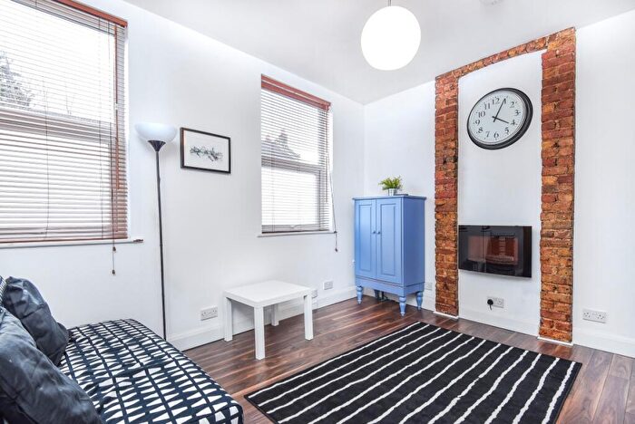 1 Bedroom Property To Rent In Upland Road, London, SE22