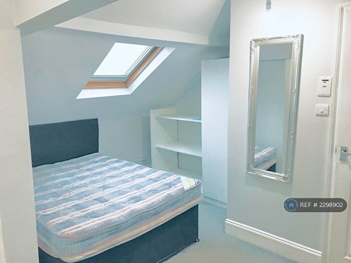 Studio To Rent In Southampton Street, Reading, RG1