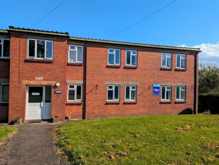 3 Bedroom Apartment To Rent In Lawrence Crescent, Caerwent, Caldicot, NP26