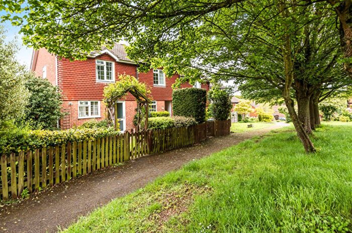 2 Bedroom Terraced House To Rent In Merrow Park, Guildford, GU4