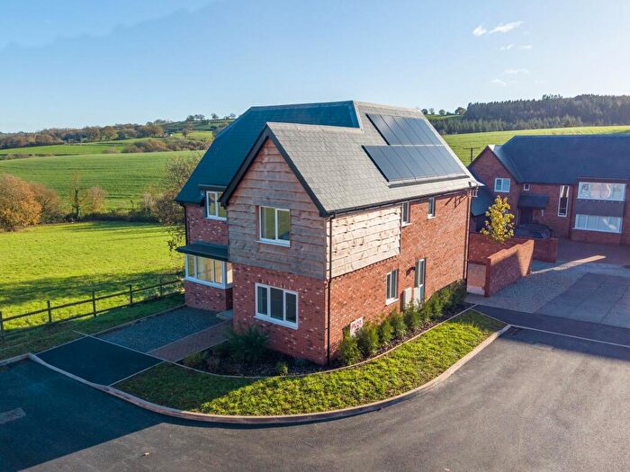 4 Bedroom Detached House For Sale In Newton View, Newton St Cyres, EX5