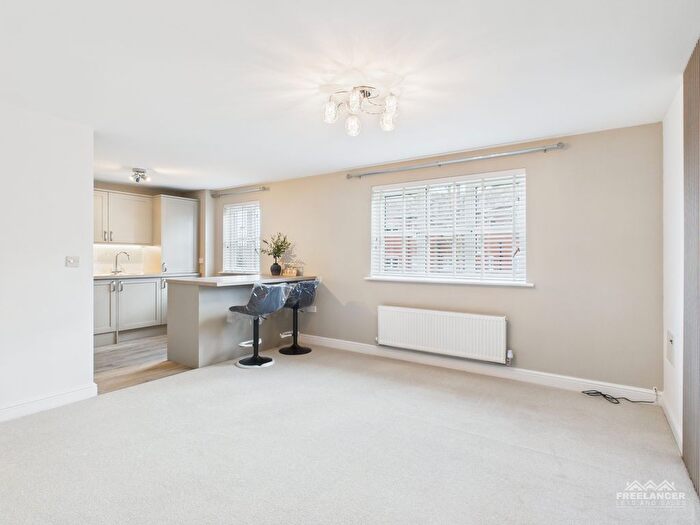 2 Bedroom Flat For Sale In Ladybank Avenue, Fulwood, Preston, PR2
