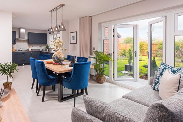4 Bedroom Detached House For Sale In Blenheim Avenue, Kingston Upon Hull, East Yorkshire, HU15