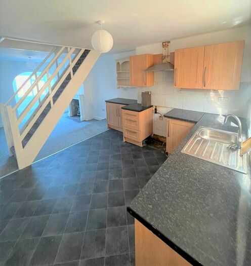 4 Bedroom Terraced House To Rent In Clarendon Place, Dover, CT17