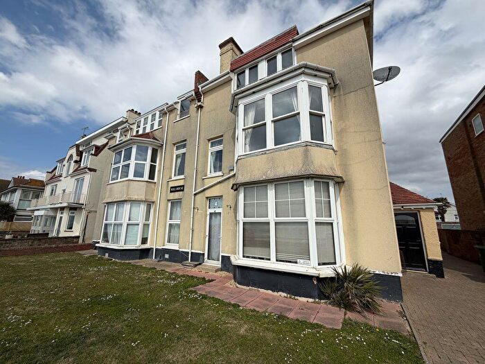 2 Bedroom Flat To Rent In Marine Drive West, Bognor Regis, PO21