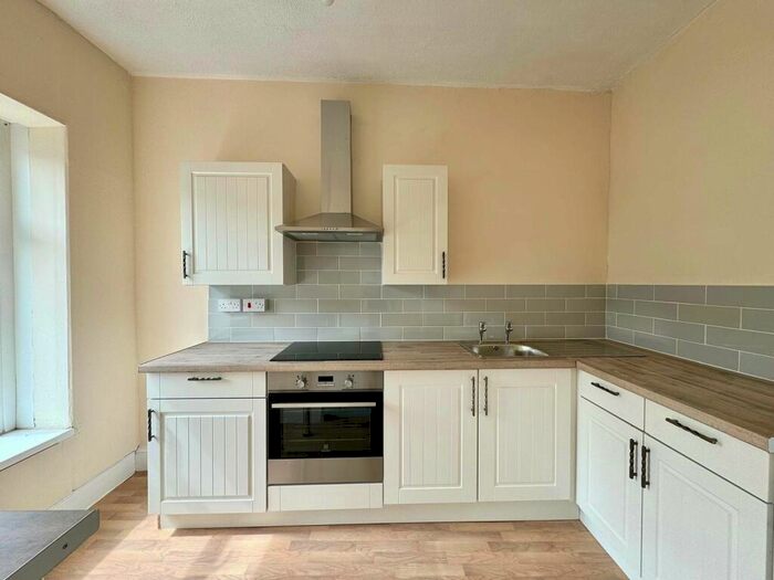 1 Bedroom Flat To Rent In Osborne Road, Pontypool, NP4