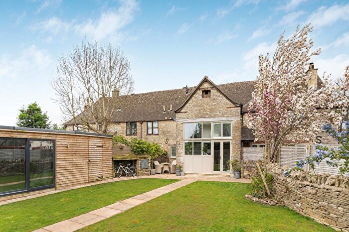 5 Bedroom Semi Detached House For Sale In Cirencester Road, Minchinhampton, Stroud, Gloucestershire, GL6