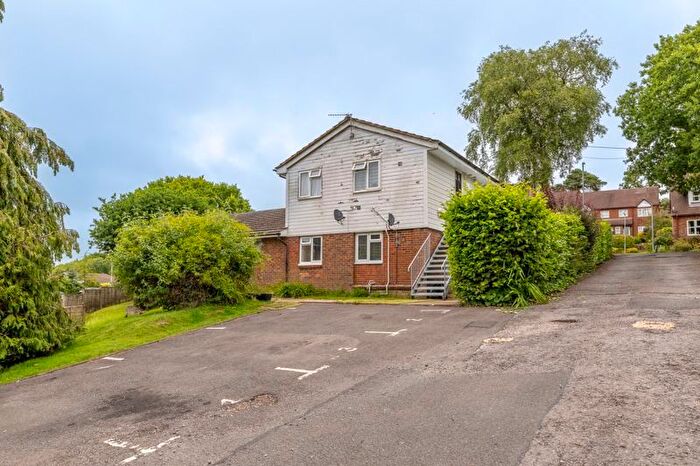 1 Bedroom Flat For Sale In Streatfield Road, Heathfield, TN21