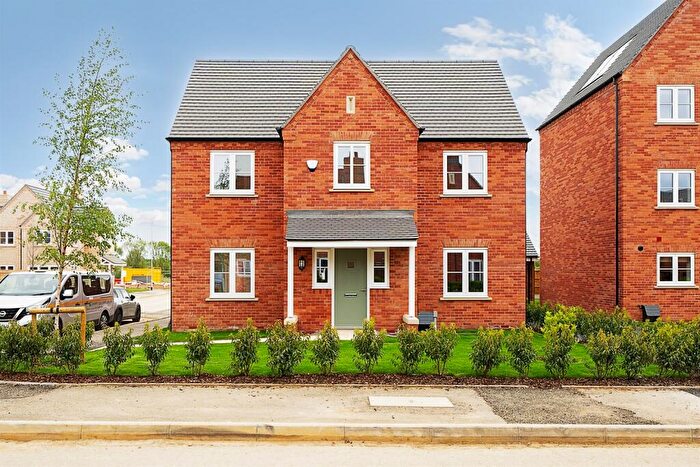 4 Bedroom Detached House To Rent In Bedroom Detached House In Old Village End, Upton, Northampton, NN5