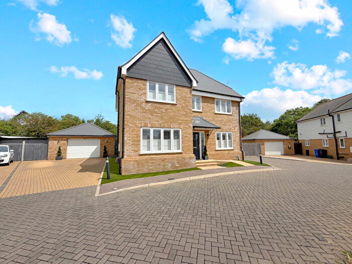 5 Bedroom Detached House For Sale In Nursery Gardens, Sandown Road, Orsett, RM16