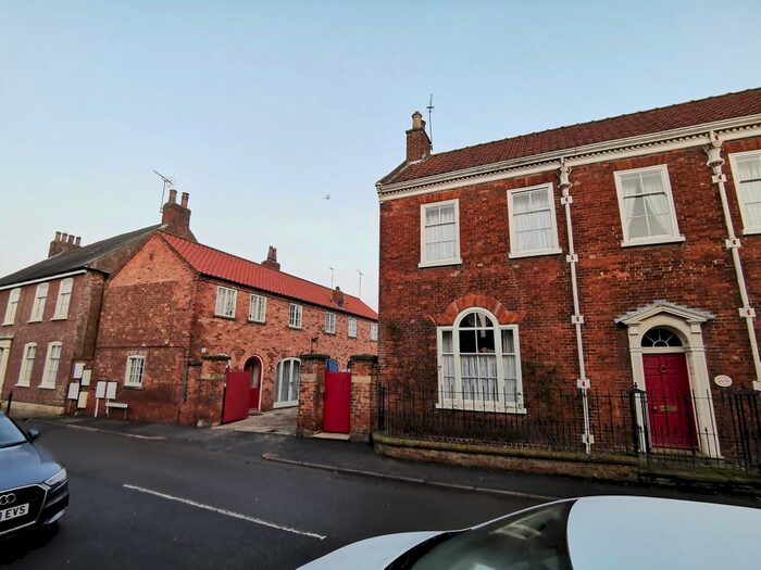 1 Bedroom Flat To Rent In Finkle Street, Market Weighton, York, Market Weighton, YO43