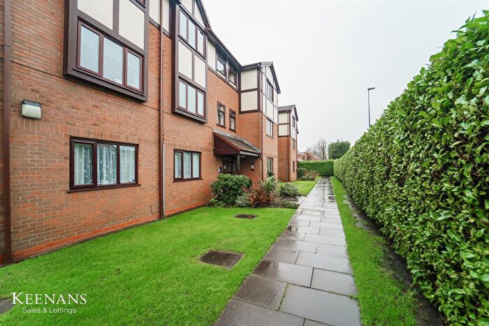 2 Bedroom Flat To Rent In Kirkstile Place, Clifton, Swinton, Manchester, M27