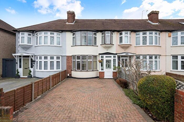 3 Bedroom Terraced House For Sale In Brocks Drive, North Cheam, SM3