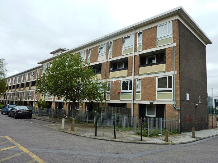2 Bedroom Maisonette To Rent In Belton Way, London, Greater London., E3