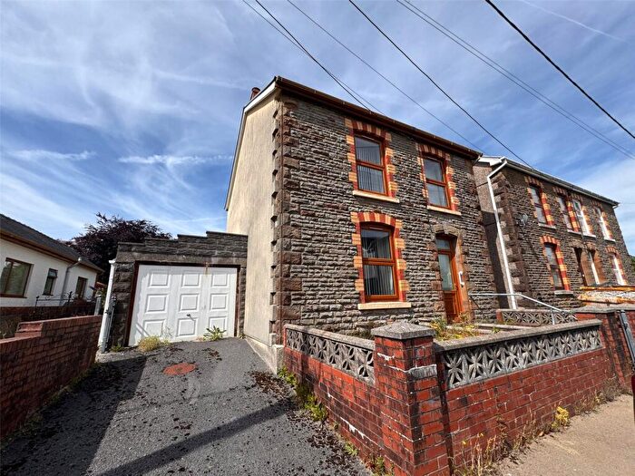 3 Bedroom Detached House For Sale In New Road, Upper Brynamman, Ammanford, Carmarthenshire, SA18