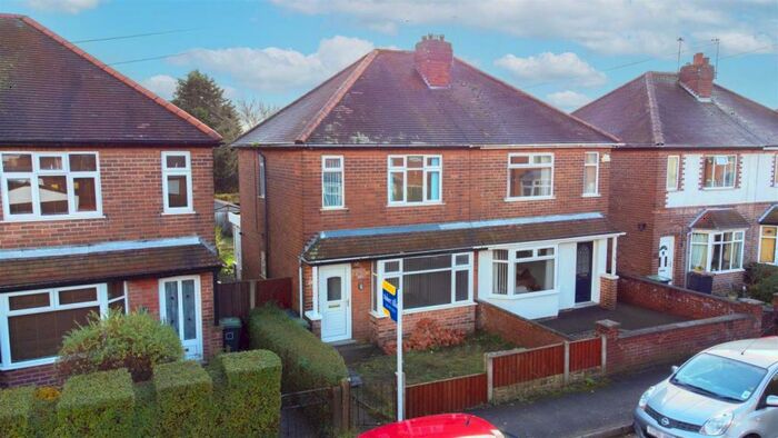 3 Bedroom Semi-Detached House To Rent In Trowell Grove, Trowell., NG9