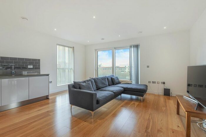 2 Bedroom Flat To Rent In The Moore, East Parkside, Parkside, Greenwich Peninsula, SE10