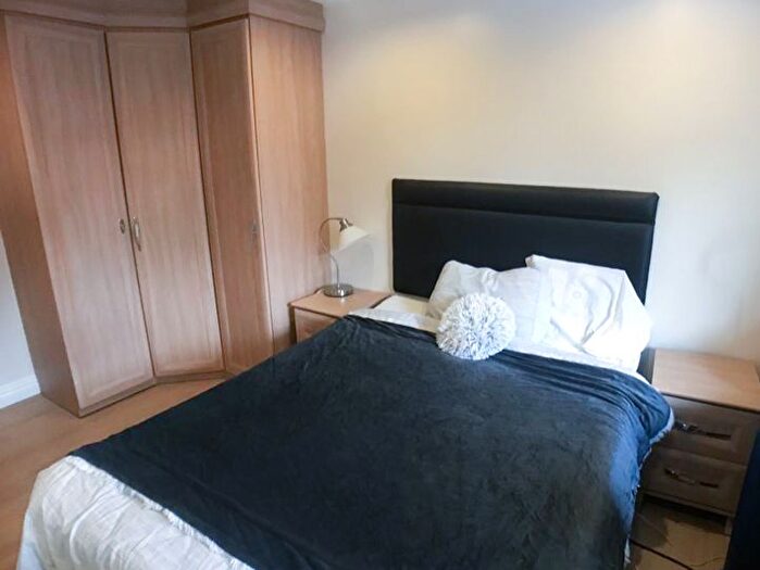 2 Bedroom Flat To Rent In Bed – Oxford Road, Manchester, M1