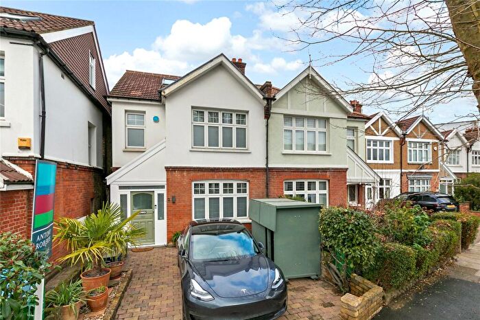 5 Bedroom Semi-Detached House For Sale In St. Leonards Road, East Sheen, SW14