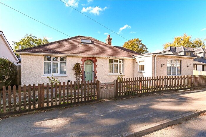 4 Bedroom Detached Bungalow For Sale In Everton Road, Hordle, SO41