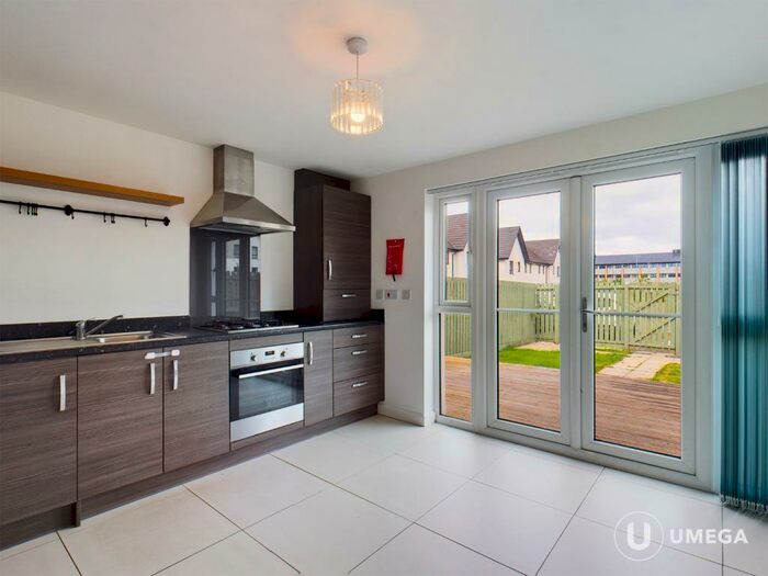 3 Bedroom Terraced House To Rent In Burne Cruick, South Gyle, Edinburgh, EH12