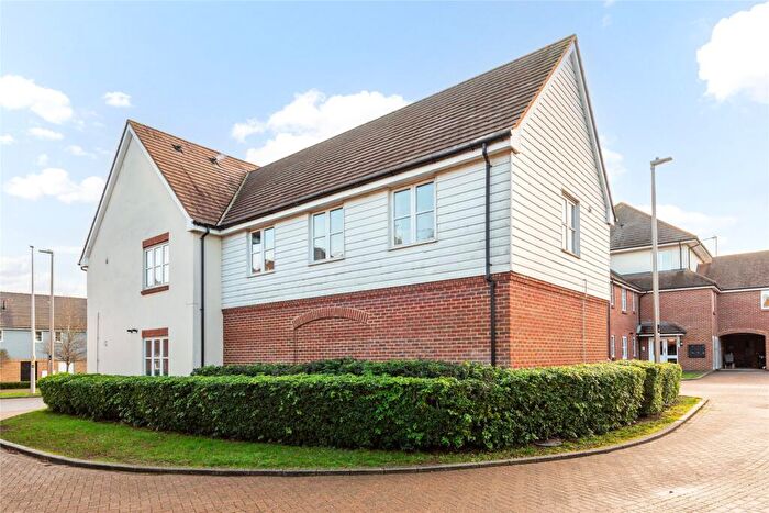 1 Bedroom Apartment To Rent In Hopcrofts Meadow, Redhouse Park, Milton Keynes, Buckinghamshire, MK14