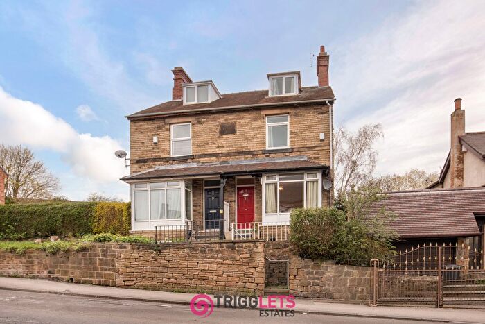 3 Bedroom Semi Detached House For Sale In King Street, Hoyland, S74