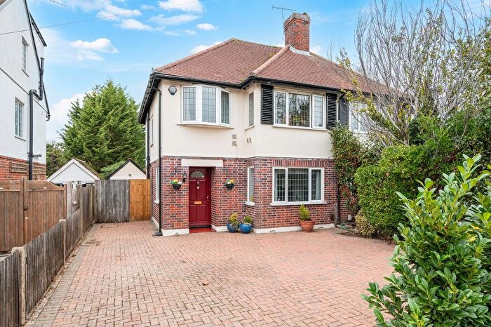 3 Bedroom Semi Detached House For Sale In Stoneleigh Park Road, Stoneleigh, KT19
