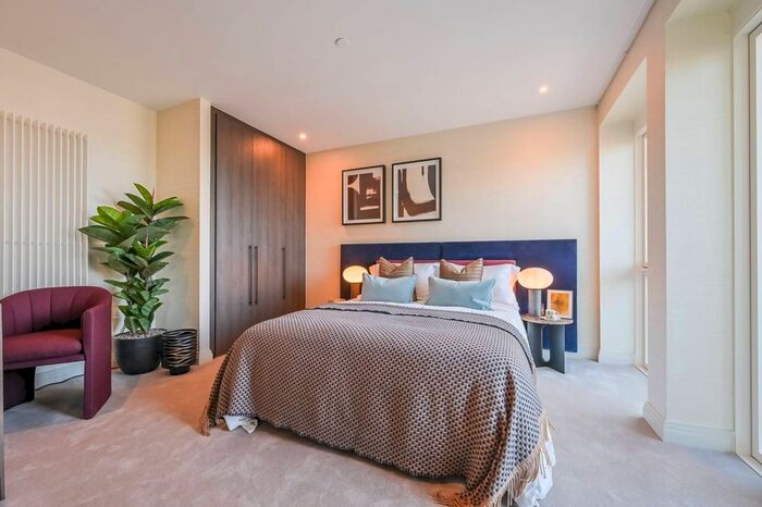 1 Bedroom Flat For Sale In Eden Place, London, E16