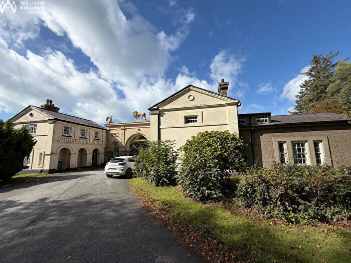 3 Bedroom Character Property For Sale In Clynnog Road, Llandwrog, Gwynedd, LL54