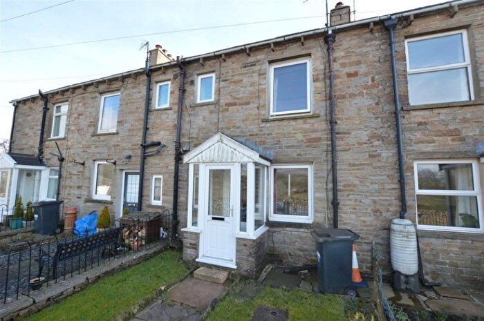 2 Bedroom Terraced House For Sale In Lancaster Terrace, Hawes, North Yorkshire, DL8
