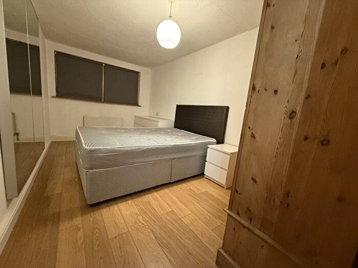 1 Bedroom Flat To Rent In Henley Prior, Collier Street, London, N1