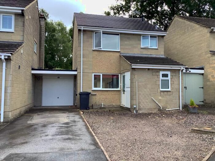 3 Bedroom Link Detached House To Rent In The Ferns, Tetbury, GL8